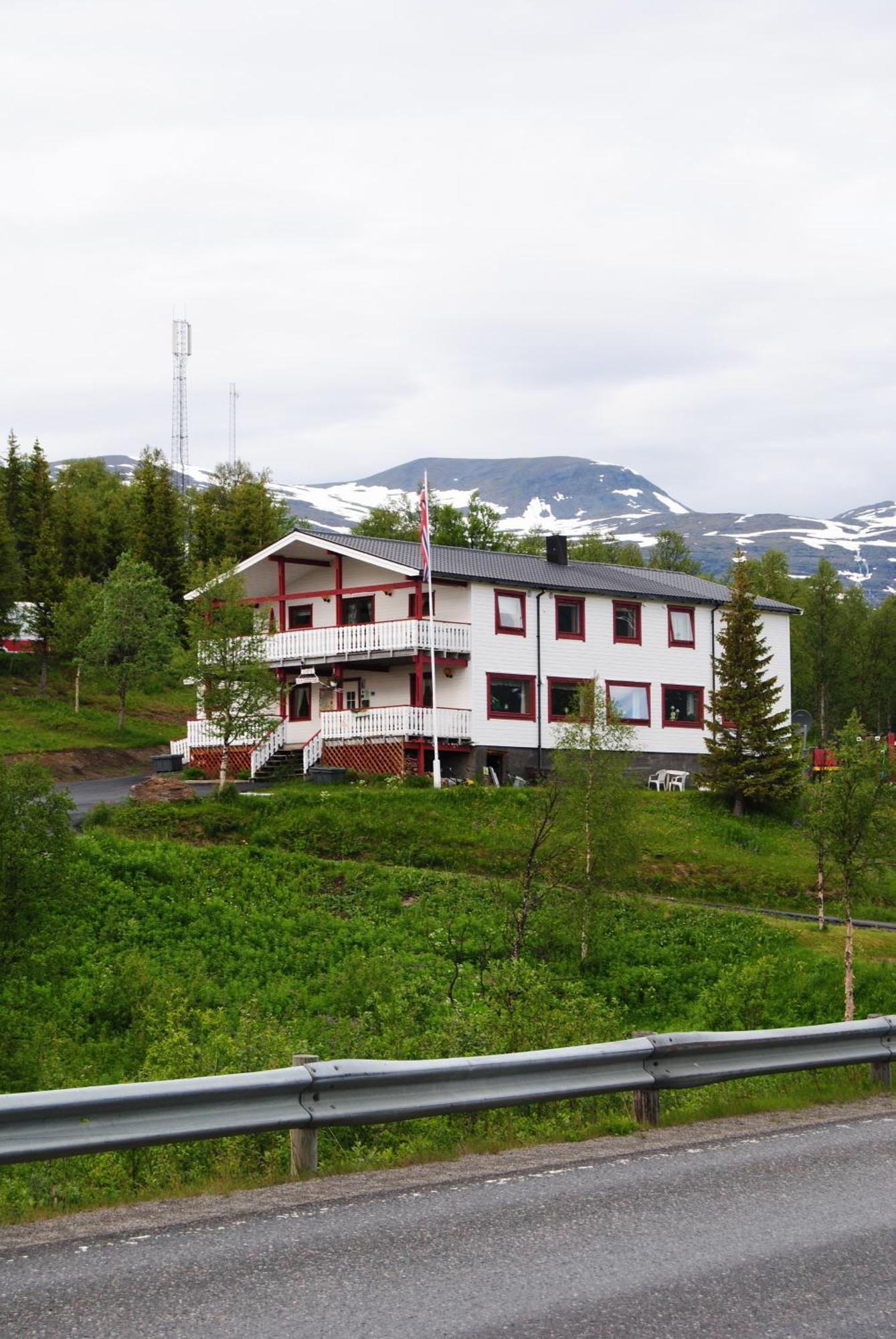 Lapphaugen Turiststasjon * Tennevoll